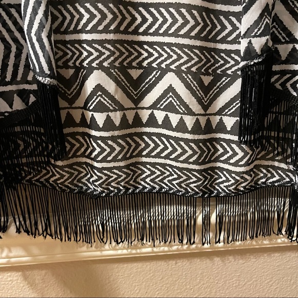 Zac & Rachel Chevron Cardigan with Fringe Size XL - Picture 2 of 9